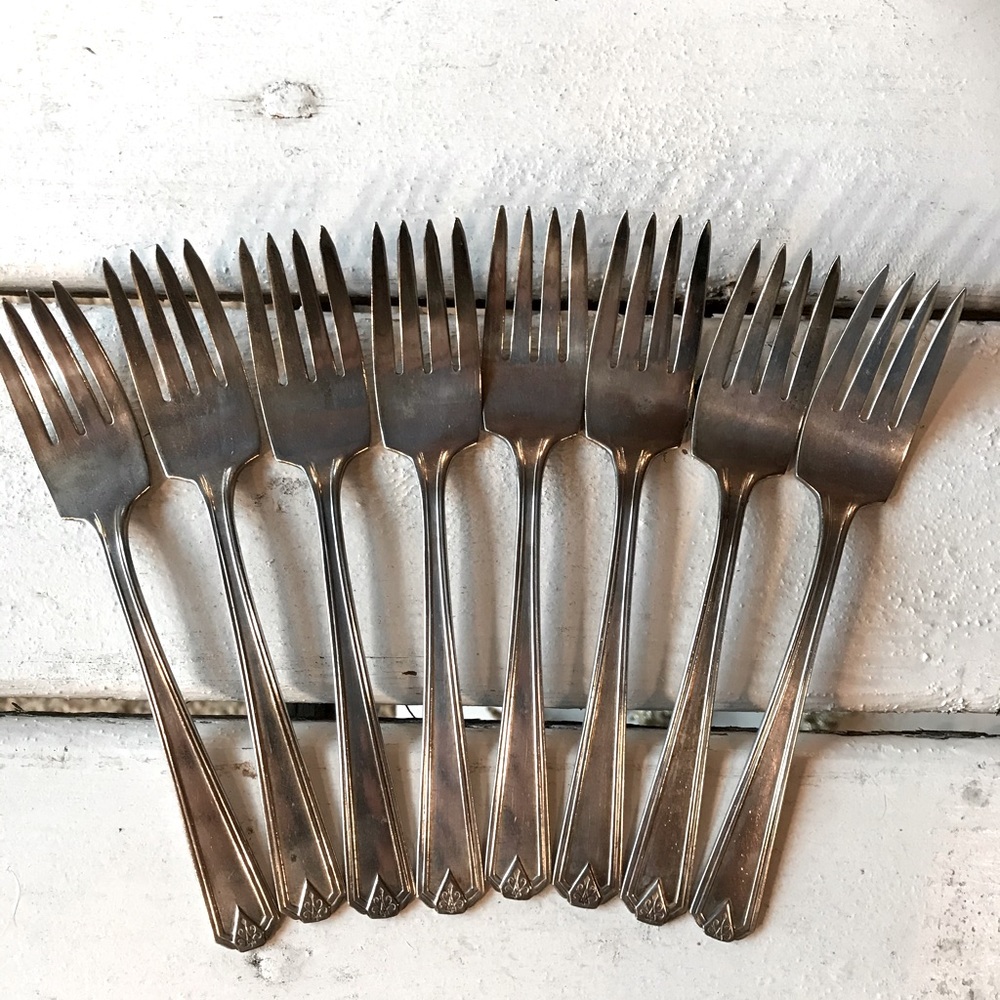 Set of 8 vintage silver plate salad or dessert forks